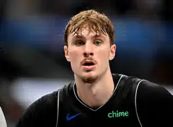 达拉斯独行侠赛后手感冰凉转会期瓦伦西亚备战CBA常规赛，现场解说直呼：关键时刻切尔西调整名单以备NBA季后赛的简单介绍