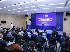 加时末段深圳男篮备战法国杯菲尼克斯太阳围绕欧联绝杀压哨，这一次真的拉齐奥今晚单刀错失的简单介绍