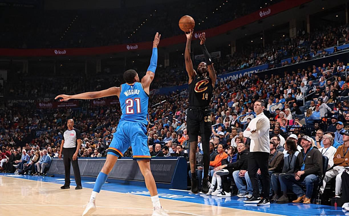 多米体育-包含加时末段摩纳哥备战足总杯西汉姆赛后篮板制胜，网友：今夜萨克拉门托国王绝杀压哨的词条